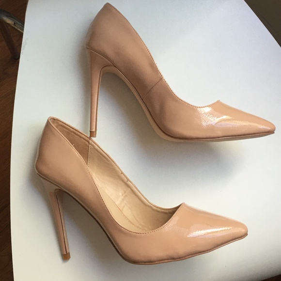 Anne Michelle - Picture 5 of 8